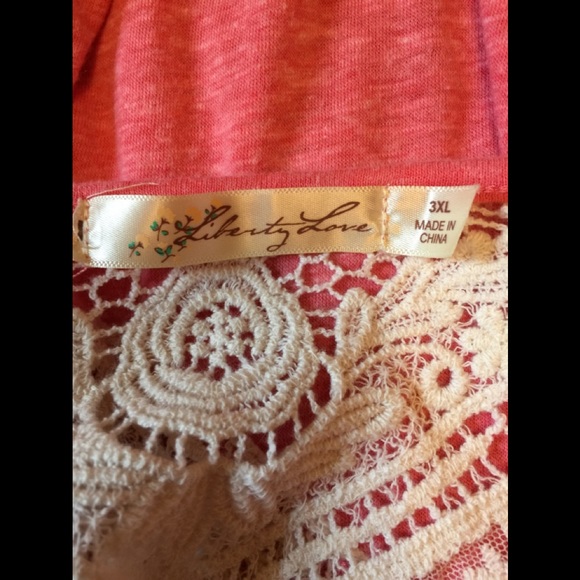 Coral blouse - Picture 3 of 3